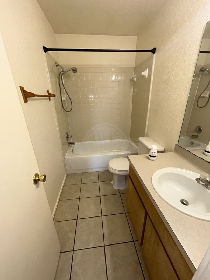 Killeen Apartment: 4405 Alan Kent Dr.