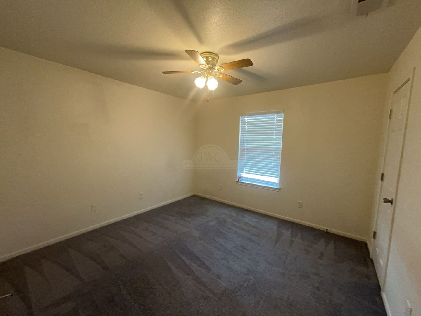 Copperas Cove Apartment: 601 N Main St