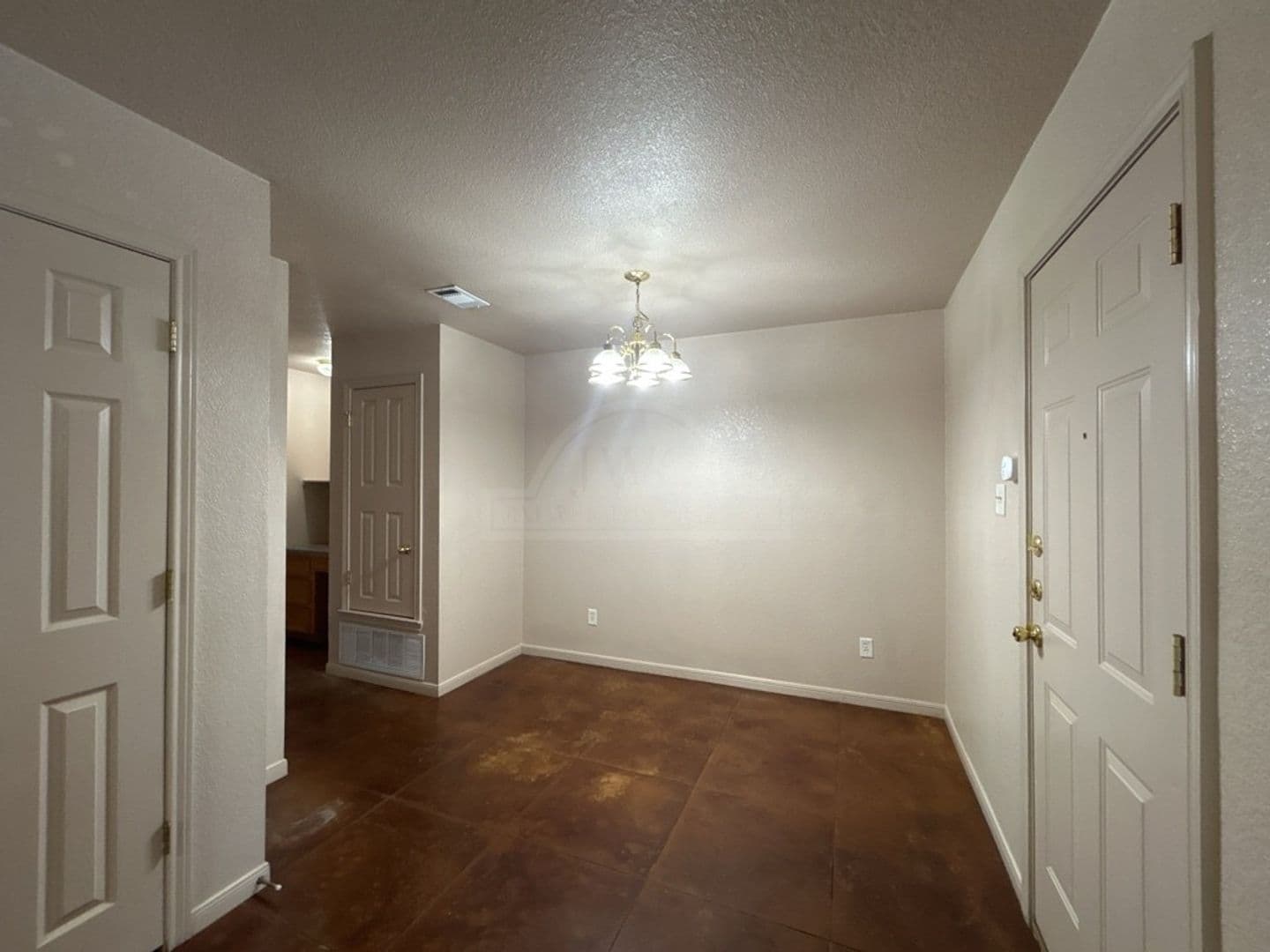 Killeen Apartment: 1203 Cinch Drive