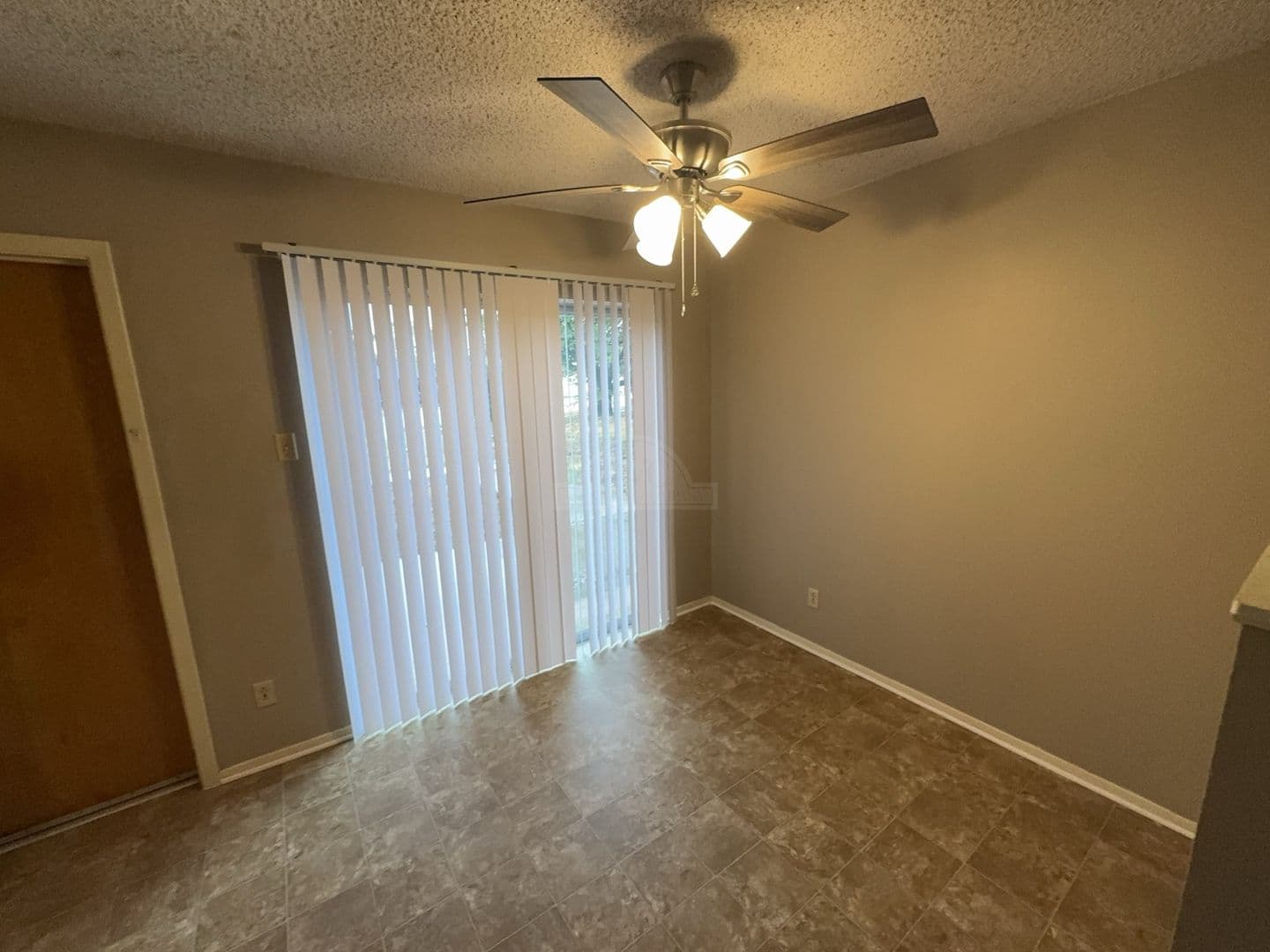 Killeen Apartment: 1205 Wales Dr