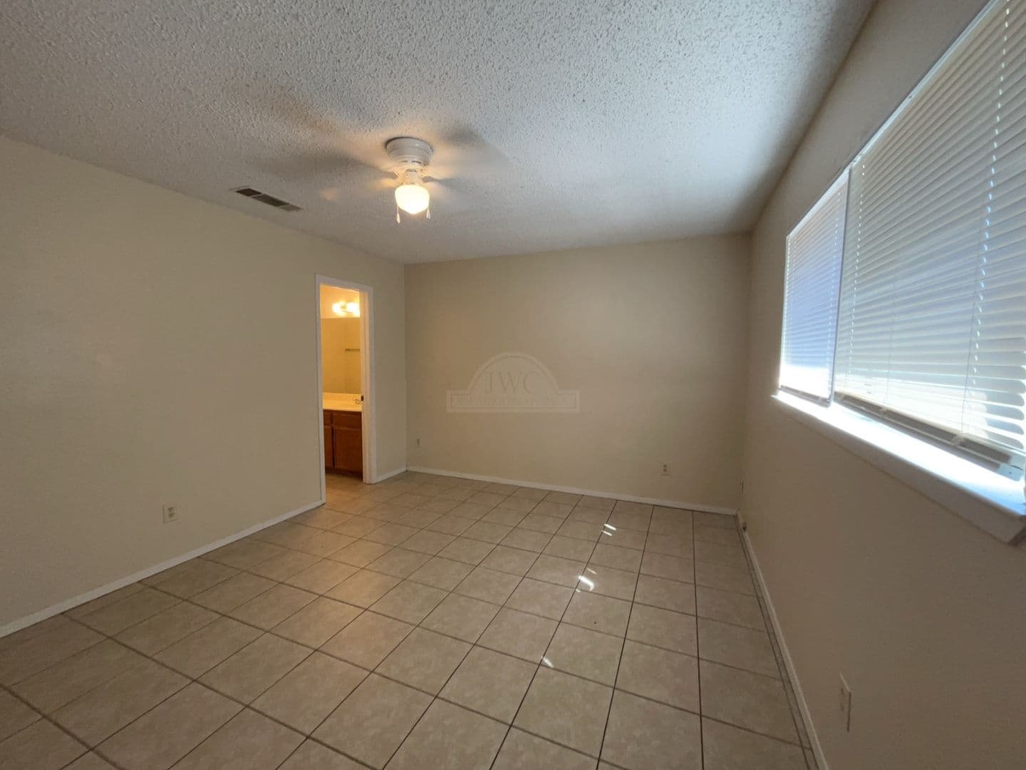 Killeen Apartment: 4106 Water Street