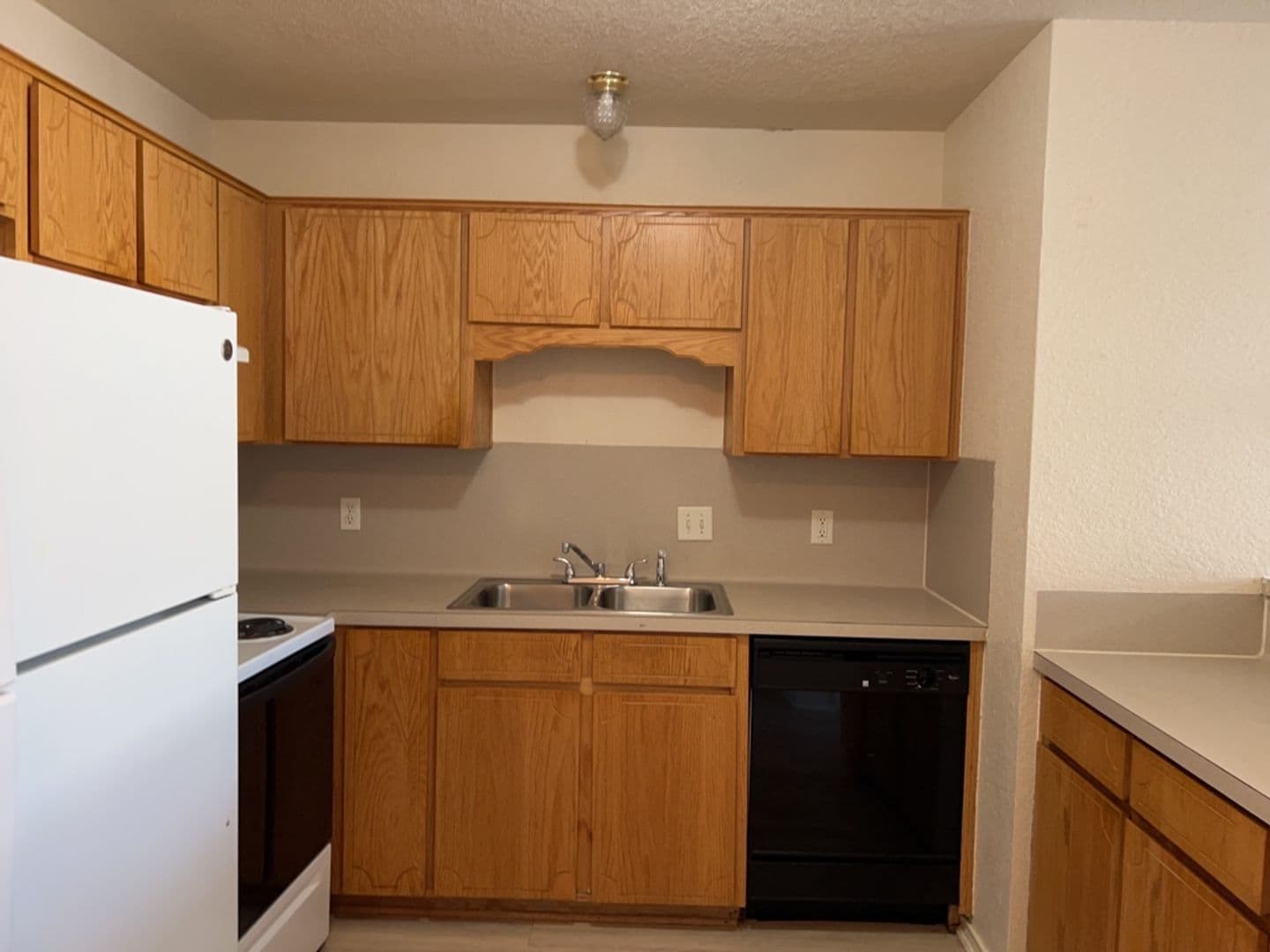 Killeen Apartment: 4405 Alan Kent Dr.