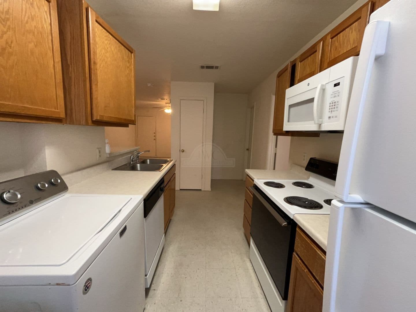 Killeen Apartment: 1709 Spring Rose Cir