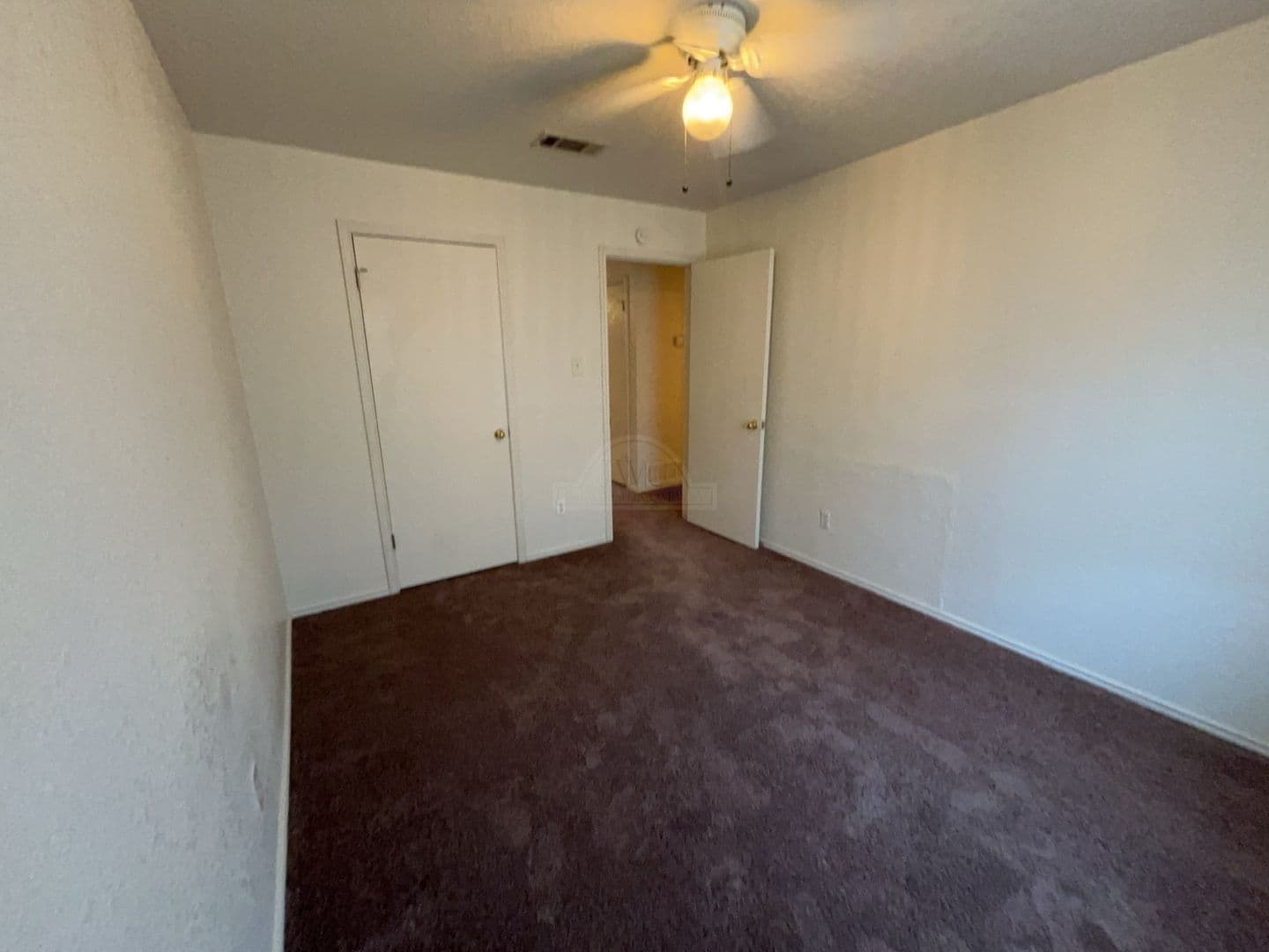 Killeen Apartment: 1702 Benttree Dr