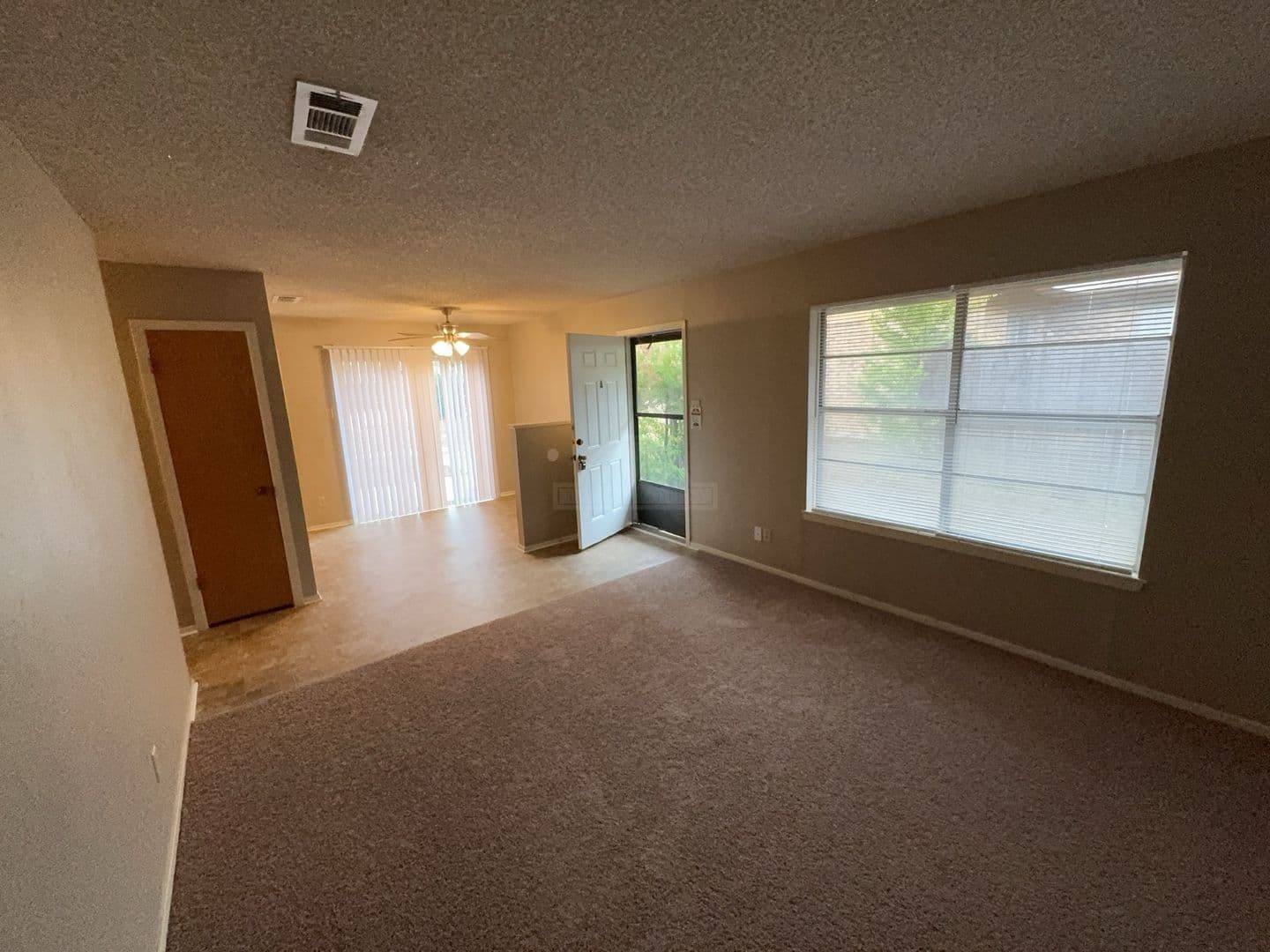 Killeen Apartment: 1205 Wales Dr