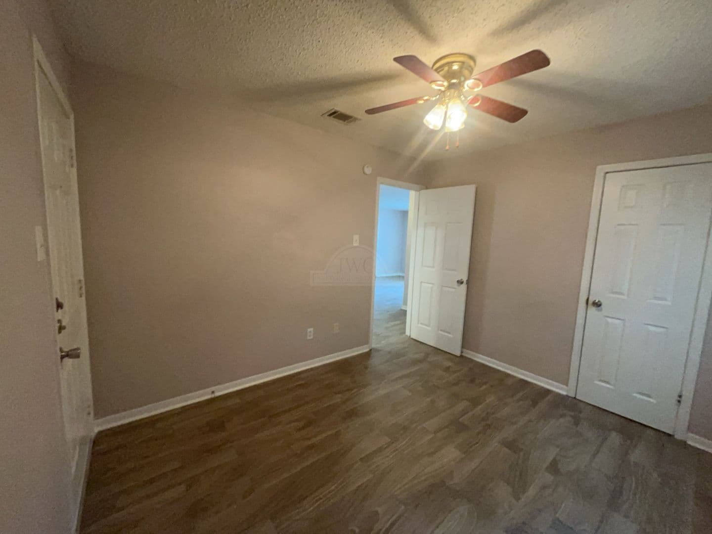 Copperas Cove Apartment: 105 W. Reagan Ave