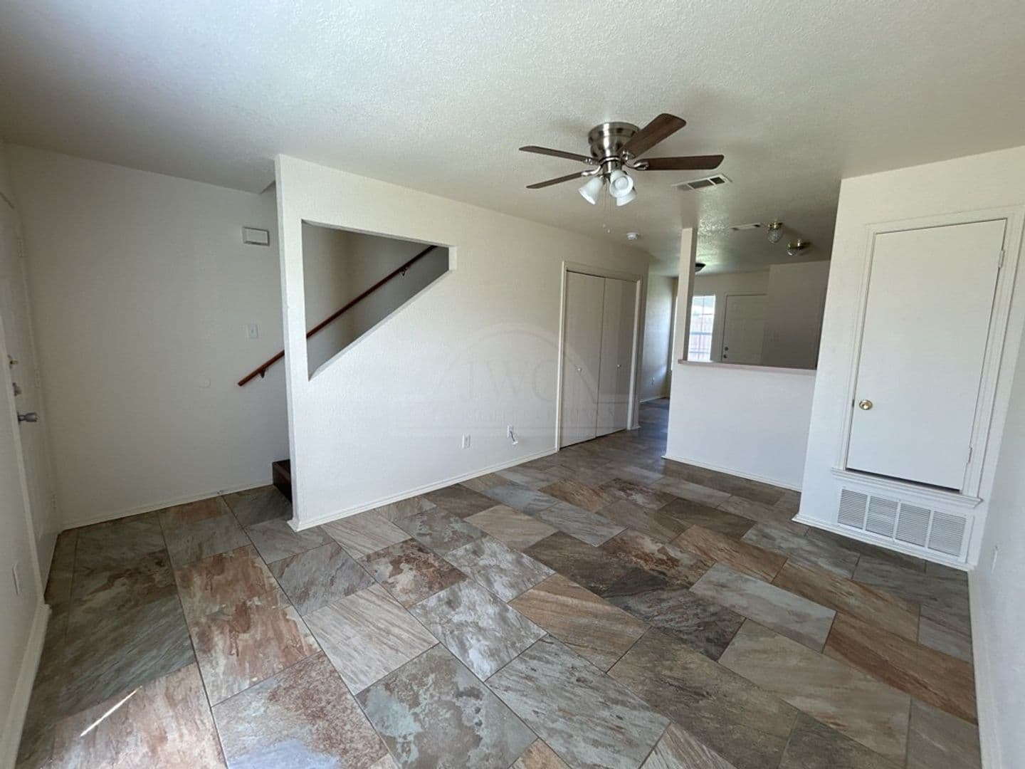 Killeen Apartment: 4500 Jeff Scott