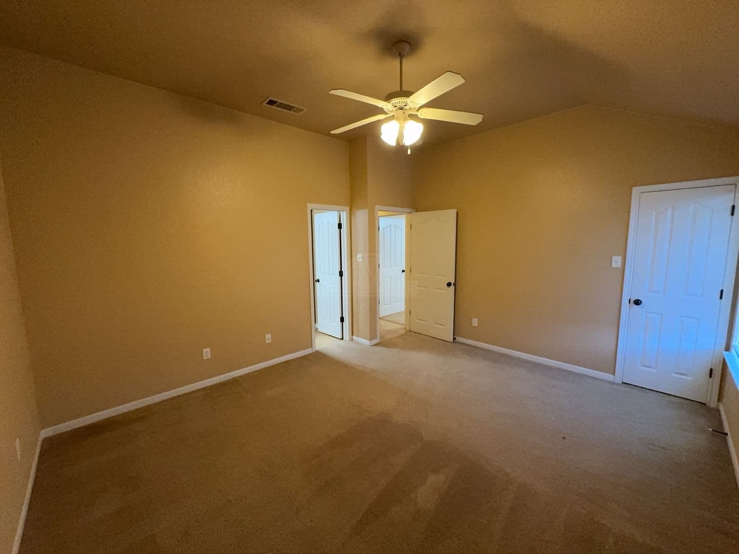 Killeen Apartment: 4703 Autumn Valley Dr