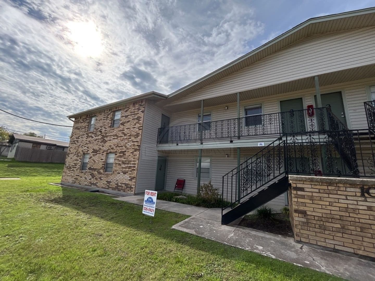 Copperas Cove Apartment: 105 W. Reagan Ave