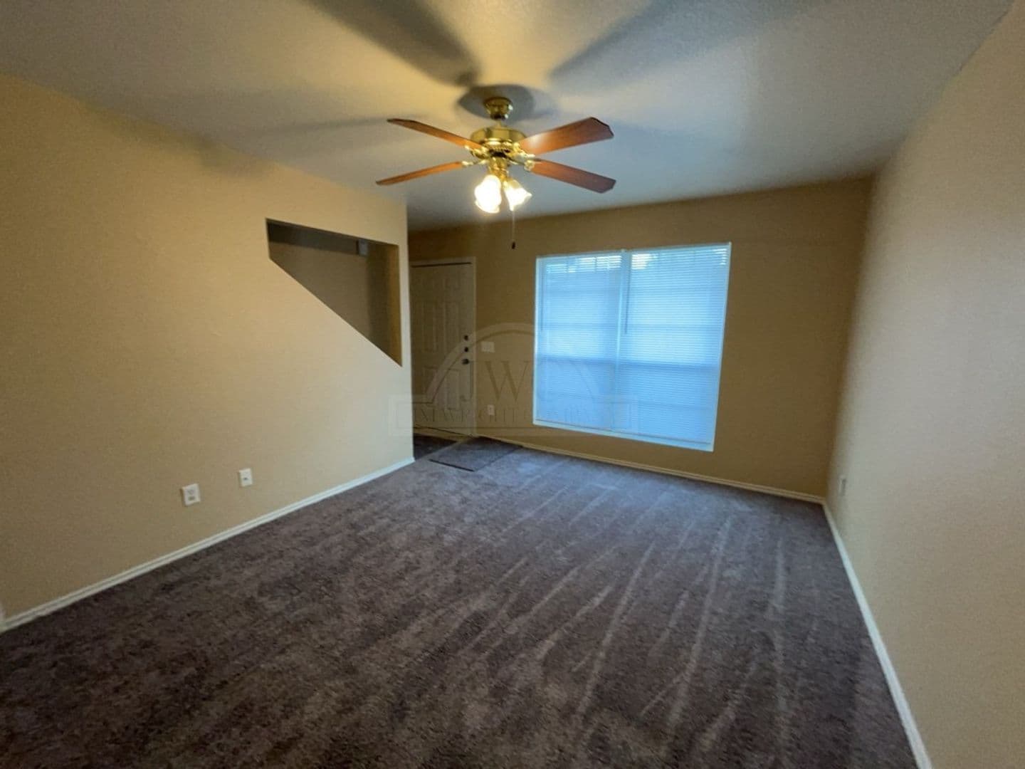 Killeen Apartment: 4004 Madison Ave.