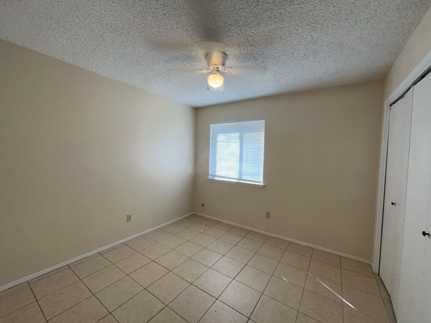 Killeen Apartment: 4106 Water Street