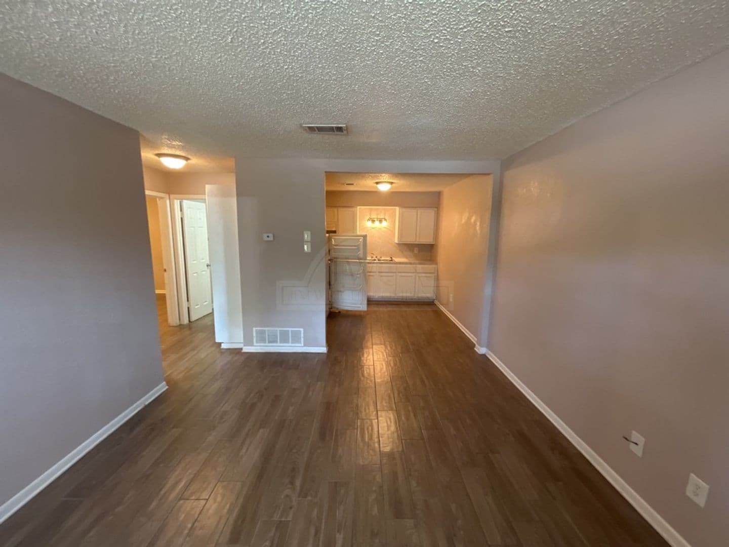 Copperas Cove Apartment: 105 W. Reagan Ave
