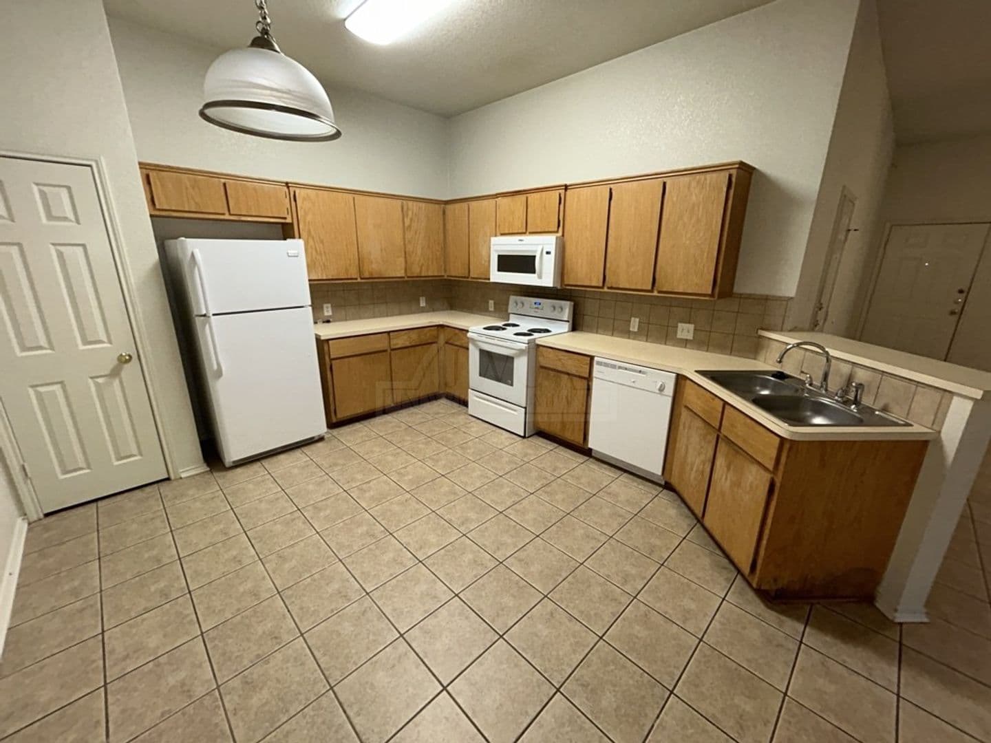 Harker Heights Apartment: 207 Dale Earnhardt