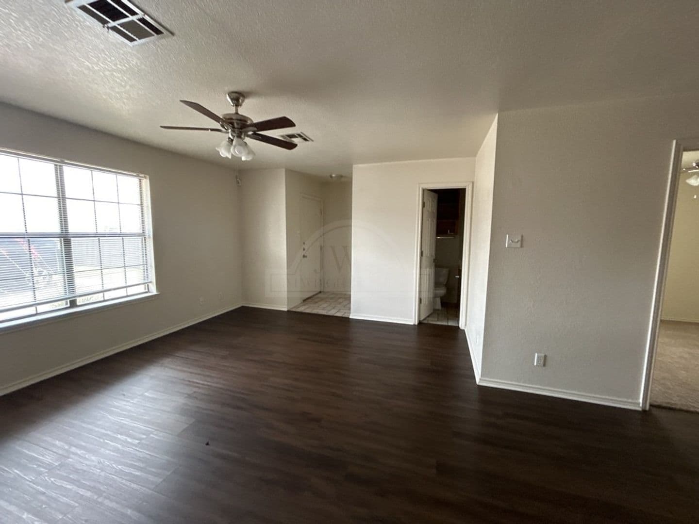 Killeen Apartment: 900 McDaniel Cir