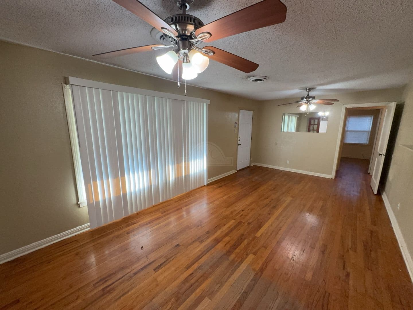 Killeen House: 905 Carlisle St.