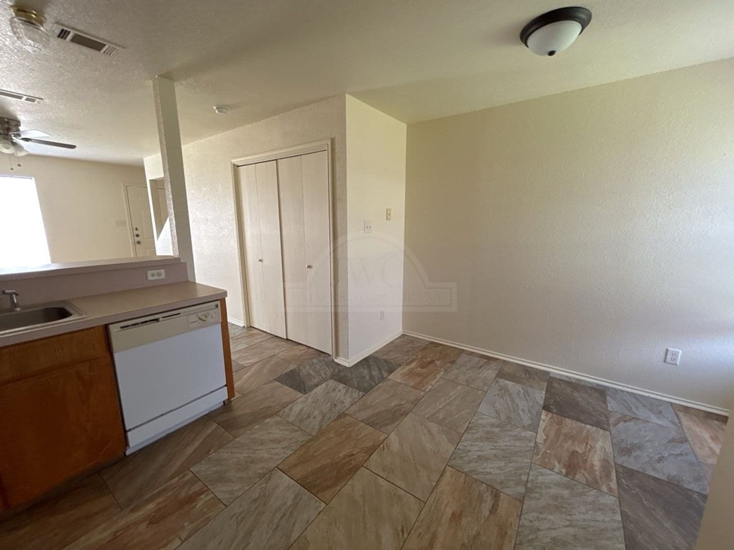 Killeen Apartment: 4500 Jeff Scott