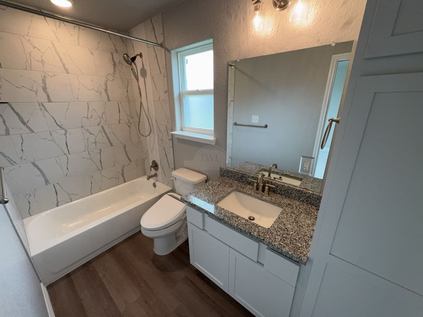 Killeen House: 907 Holliday Dr