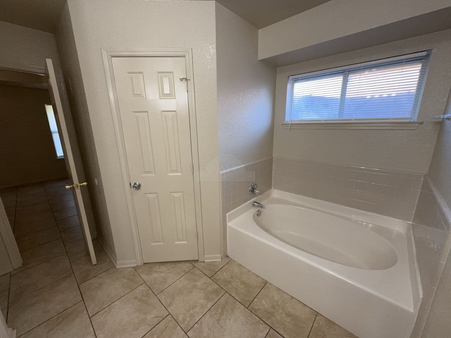 Killeen House: 2700 Diaz Drive
