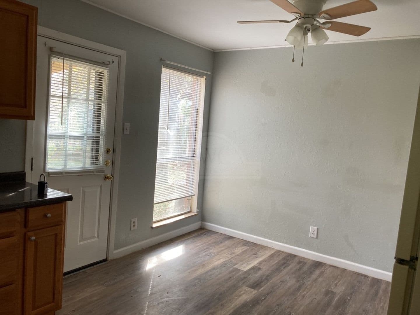 Copperas Cove House: 303 Ridge St