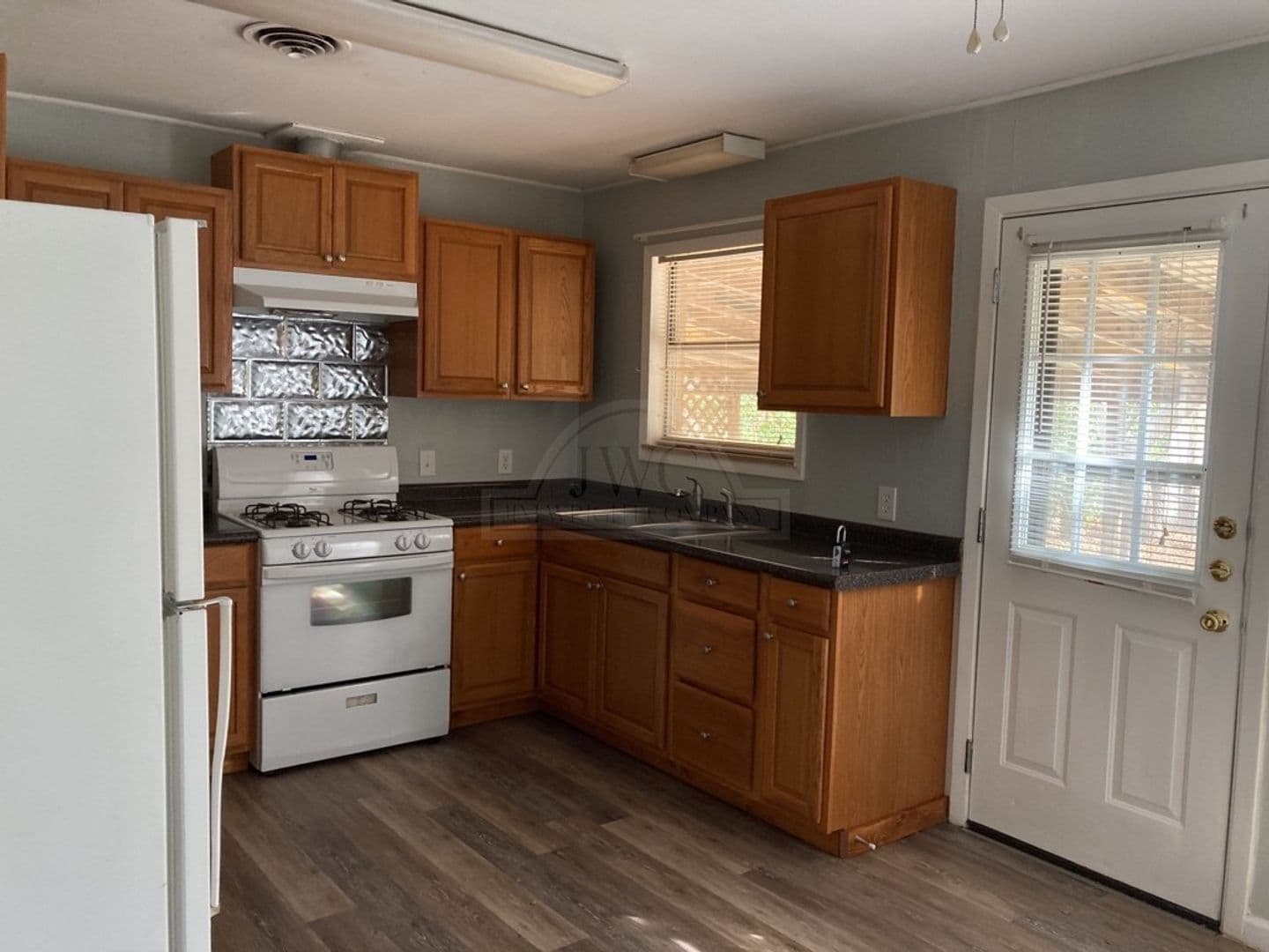 Copperas Cove House: 303 Ridge St