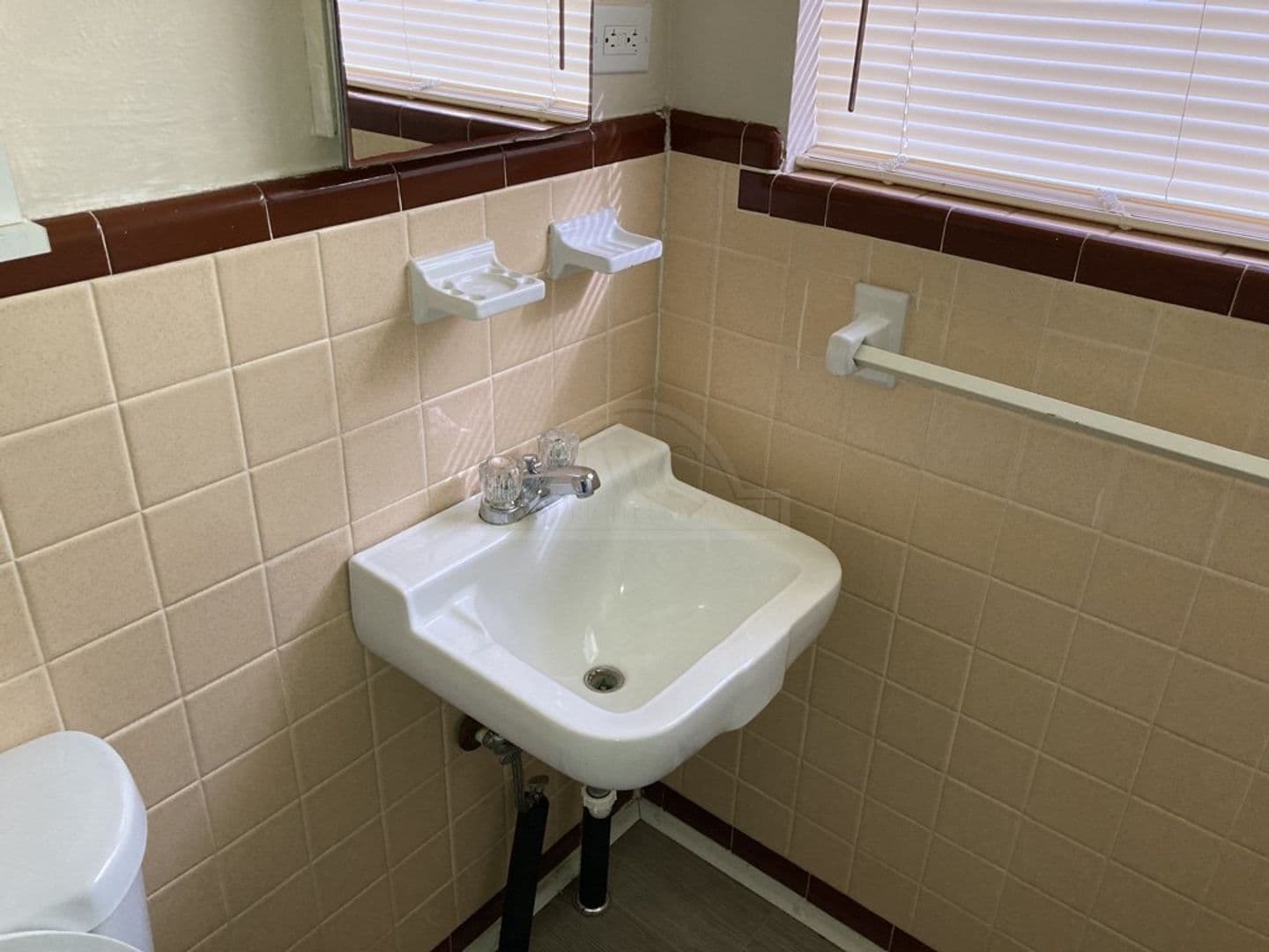 Copperas Cove House: 303 Ridge St