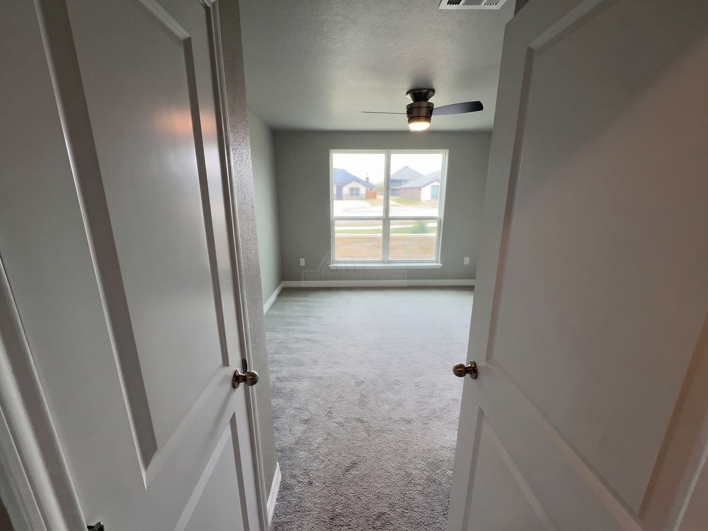 Killeen House: 907 Holliday Dr