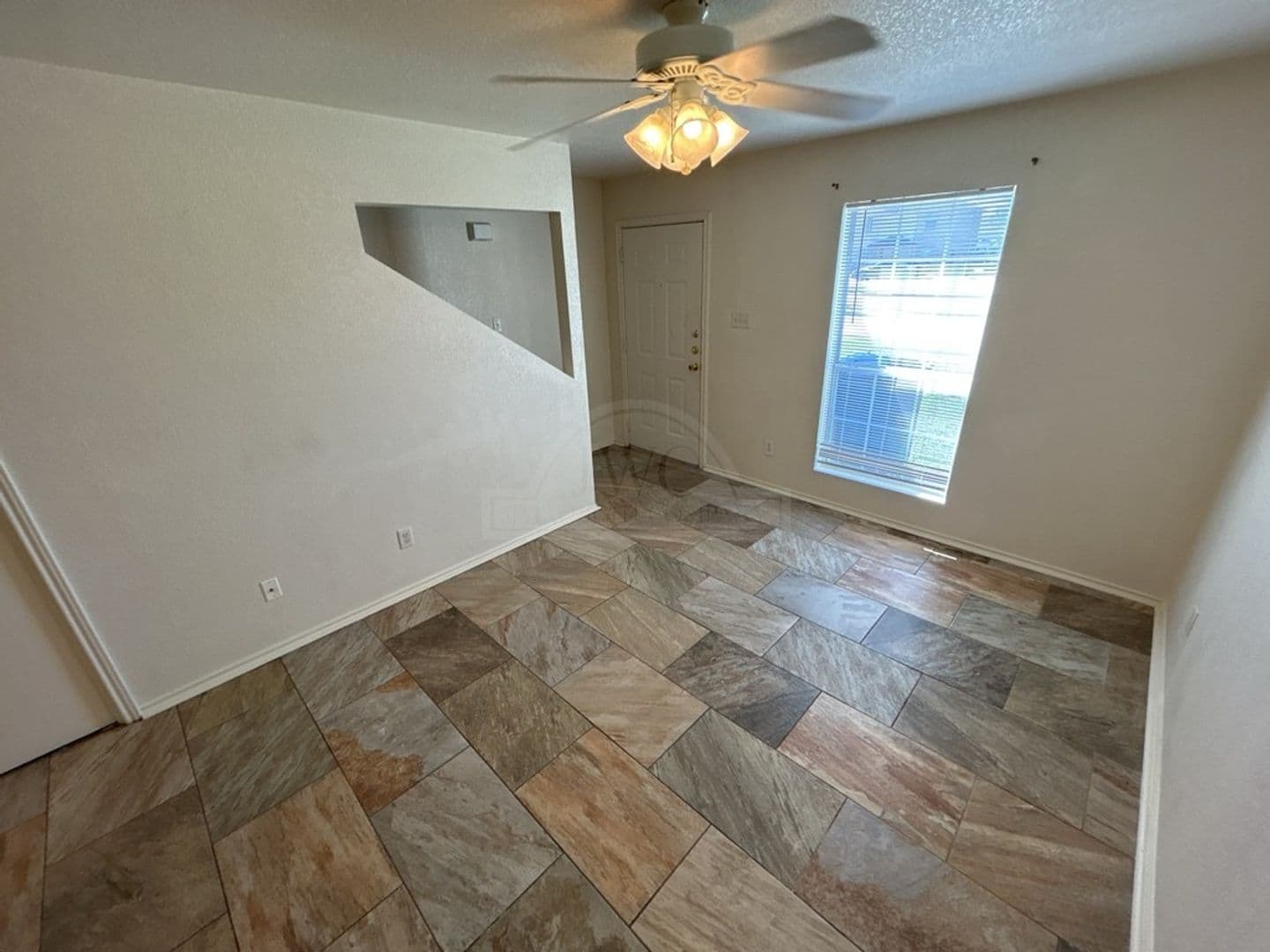 Killeen Apartment: 4410 Jeff Scott