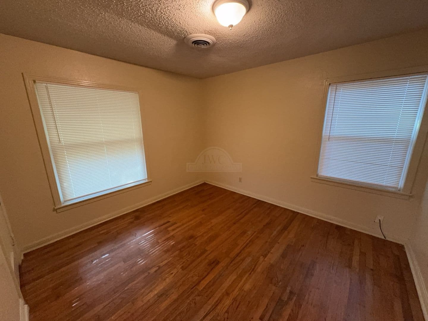 Killeen House: 905 Carlisle St.