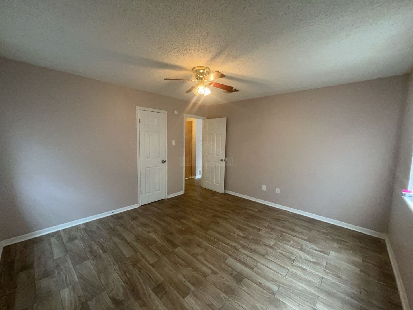 Copperas Cove Apartment: 105 W. Reagan Ave