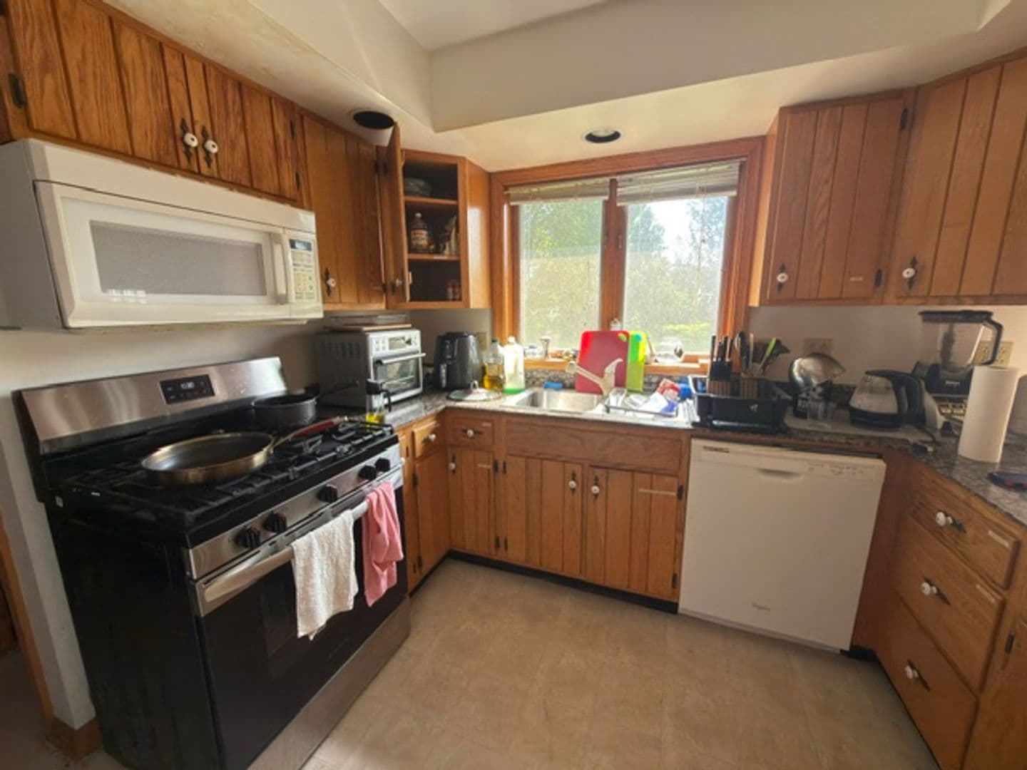Urbana Apartment: 3202 Chatham Dr