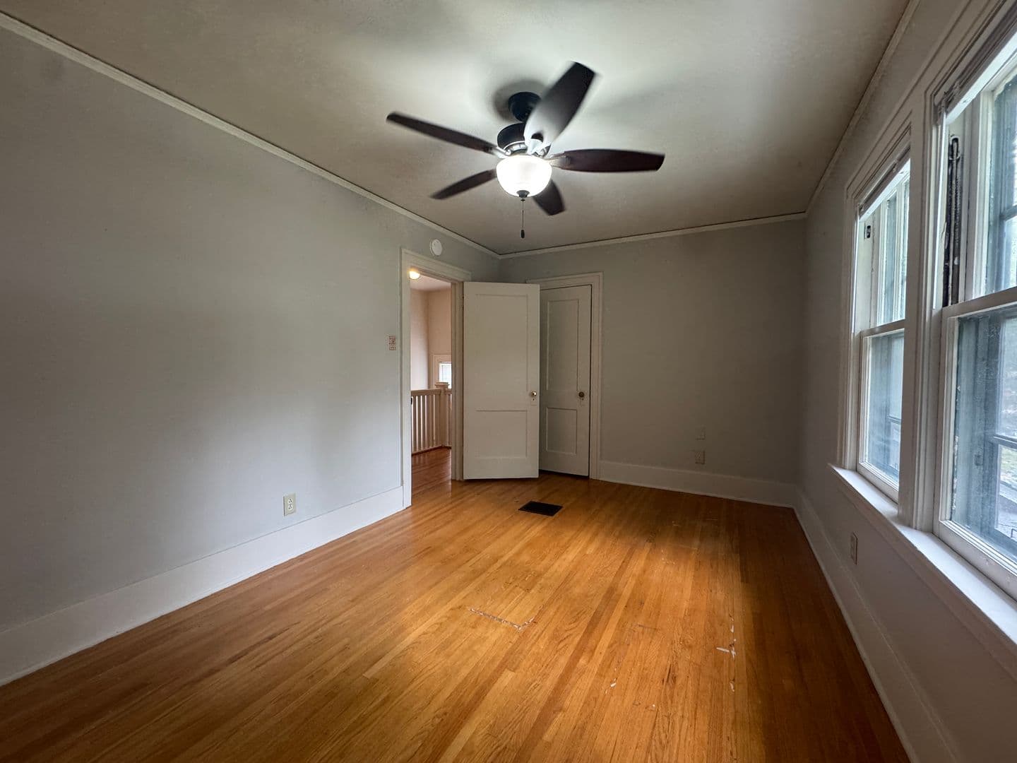 Urbana House: 1004 S Busey Ave - Urbana 61801
