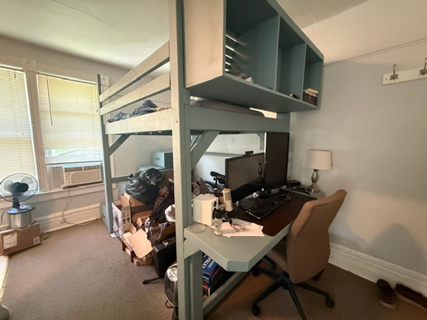 Urbana Apartment: 802 W Illinois