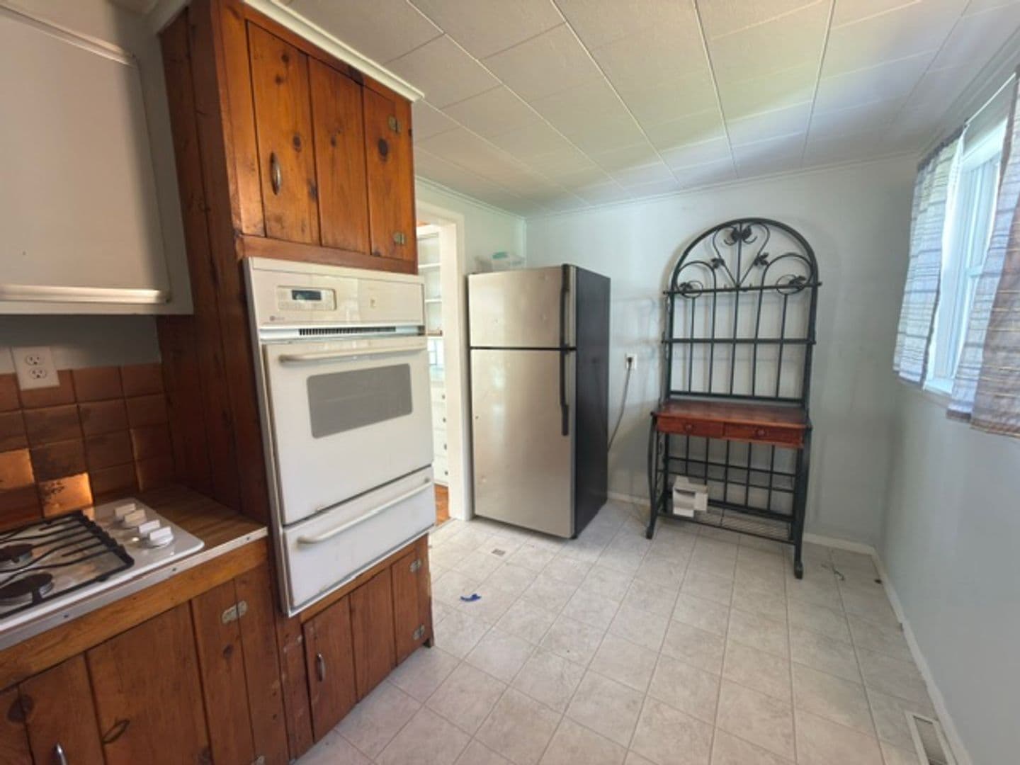 Champaign House: 2602 W. John Street