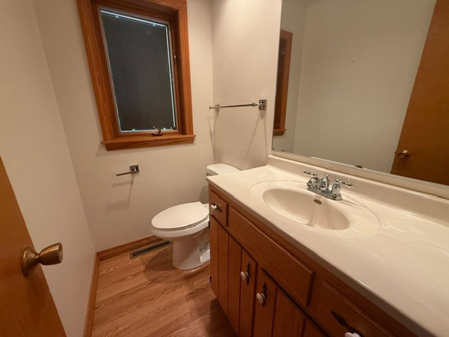 Urbana Apartment: 3202 Chatham Dr