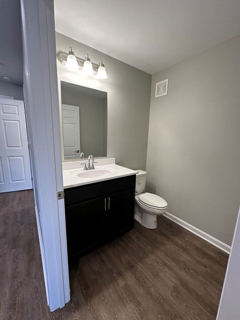 Princeton Apartment: 629 S. Second Ave.