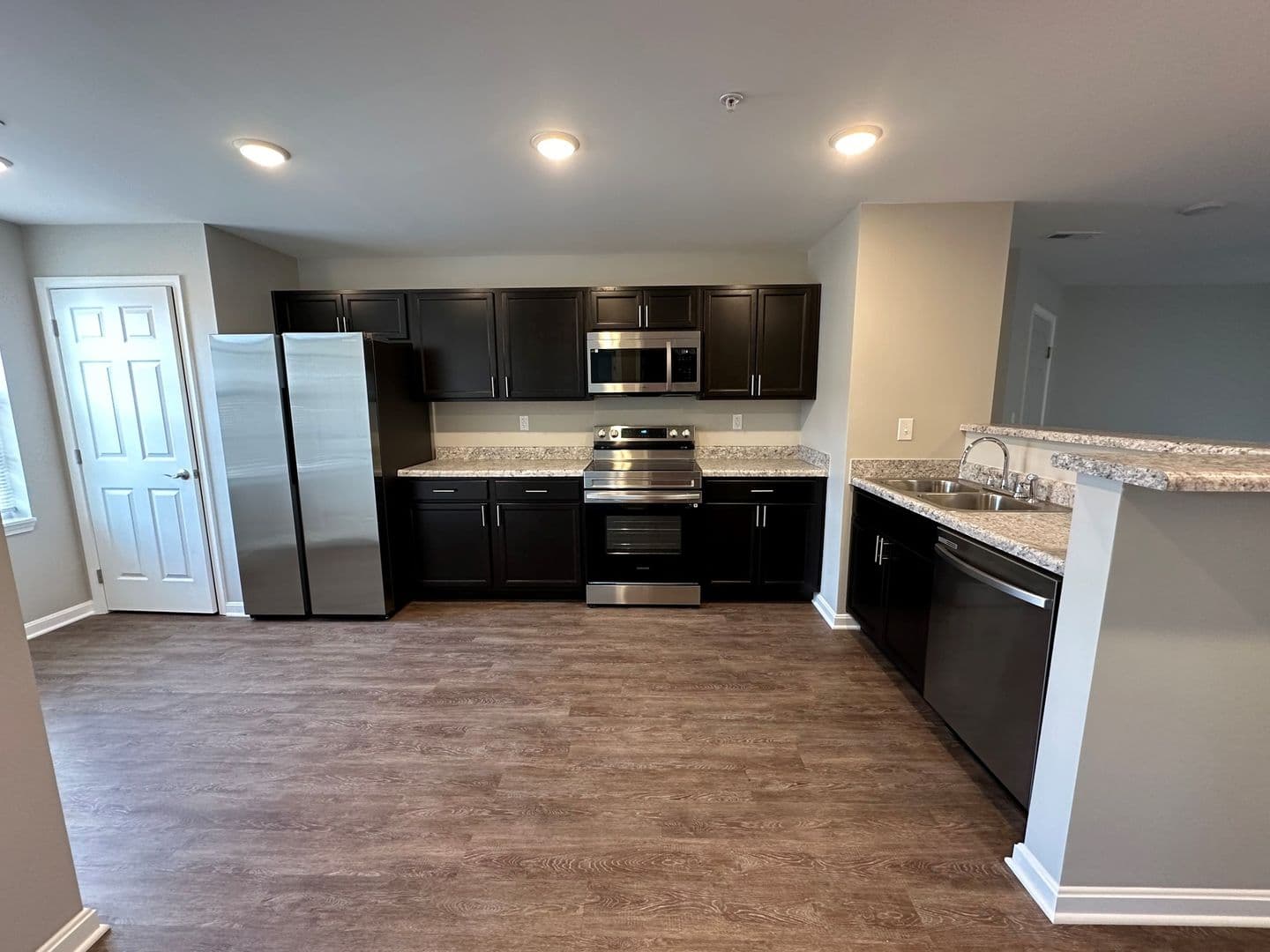Princeton Apartment: 629 S. Second Ave.