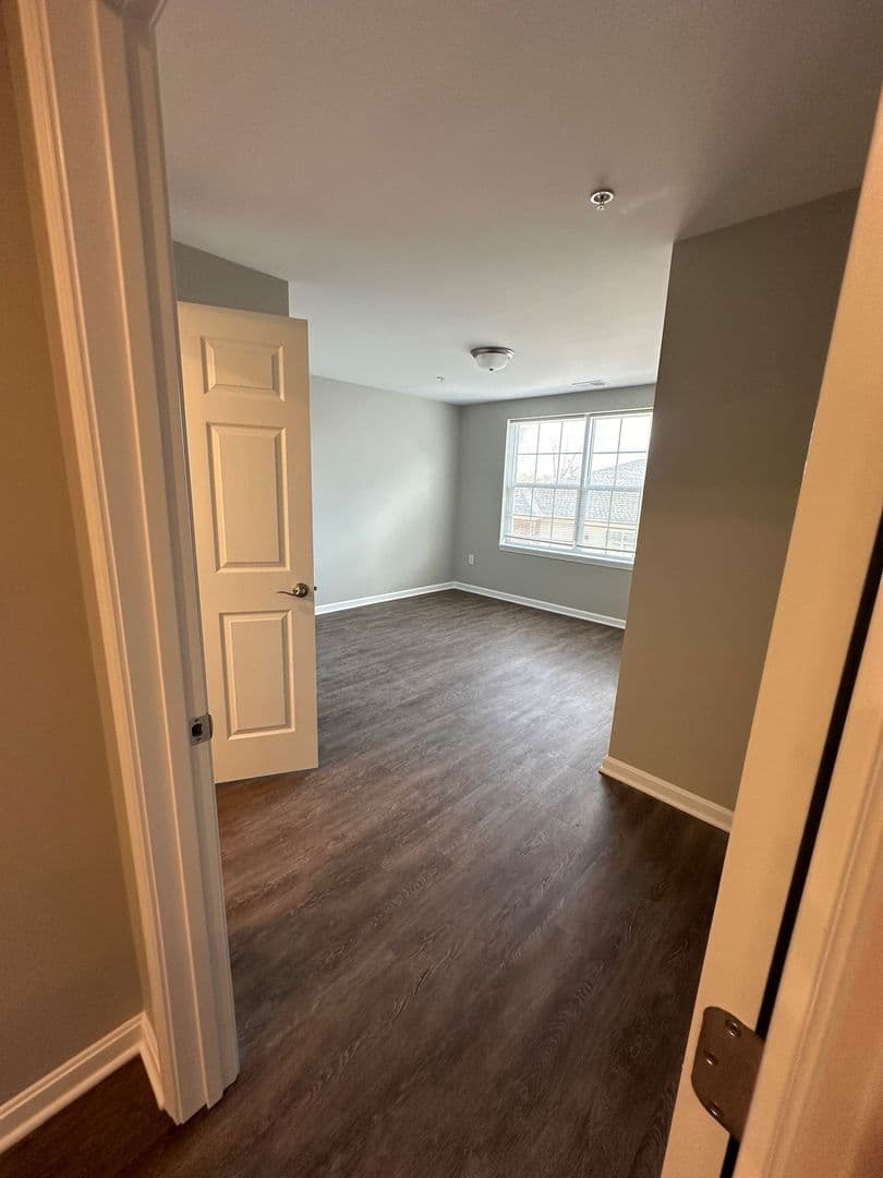 Princeton Apartment: 629 S. Second Ave.