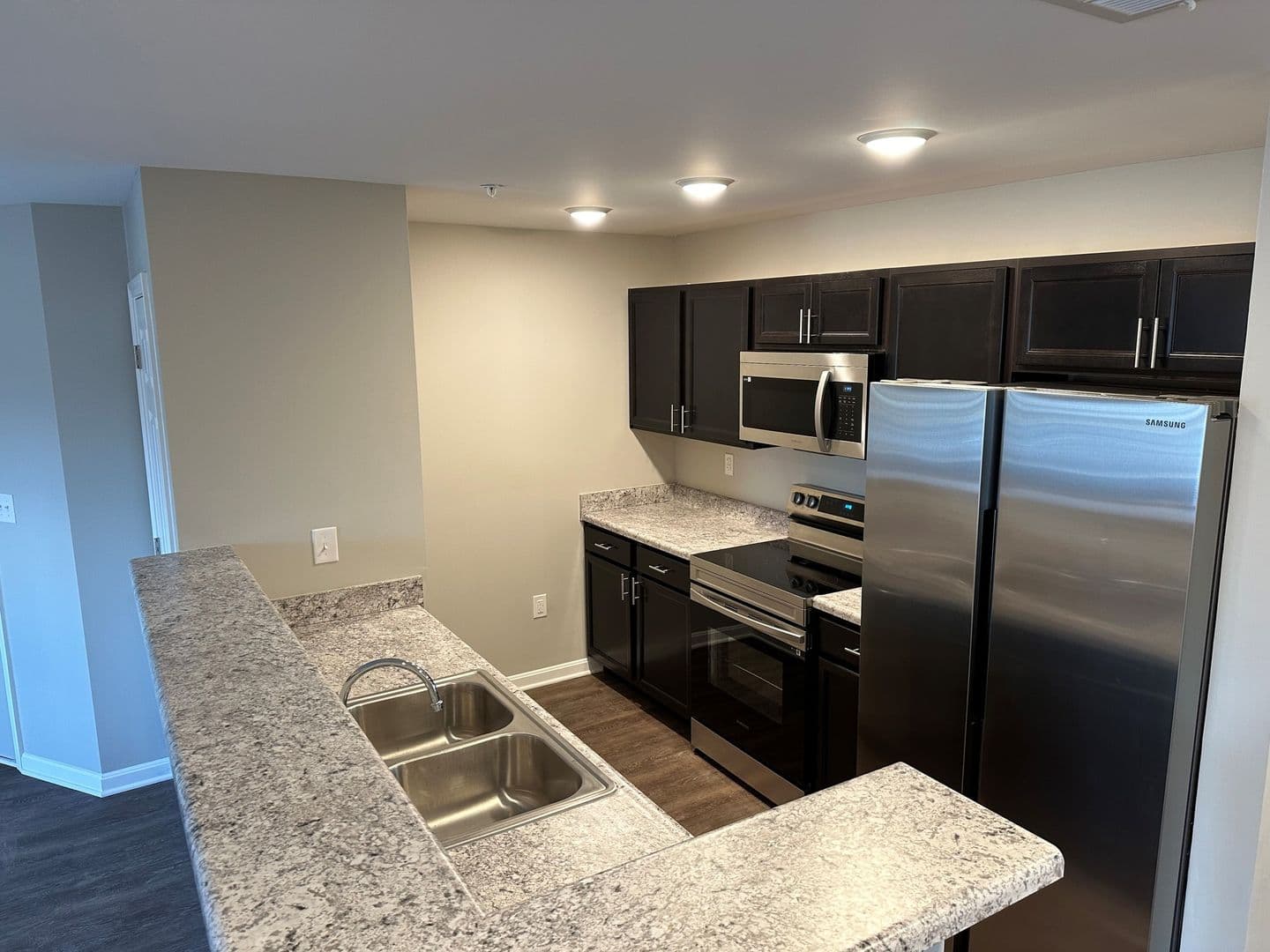 Princeton Apartment: 629 S. Second Ave.