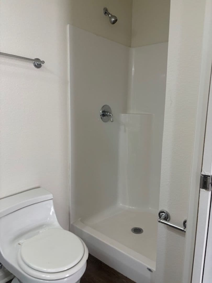 Evansville Apartment: 1952 Colts Lane