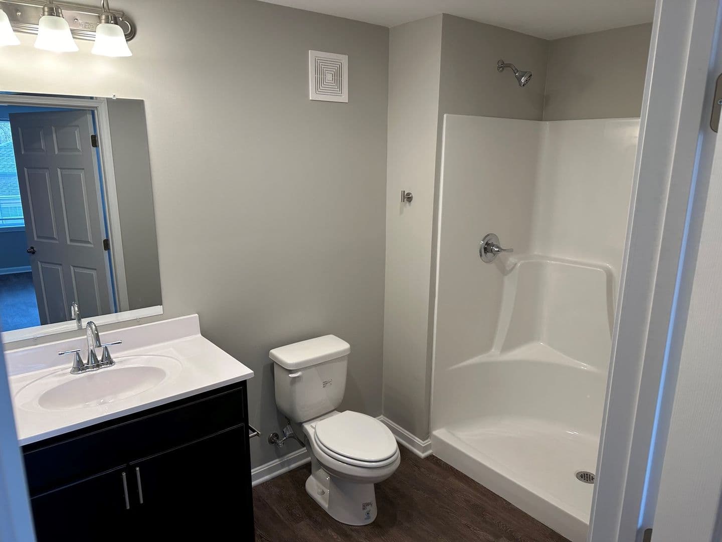 Princeton Apartment: 629 S. Second Ave.