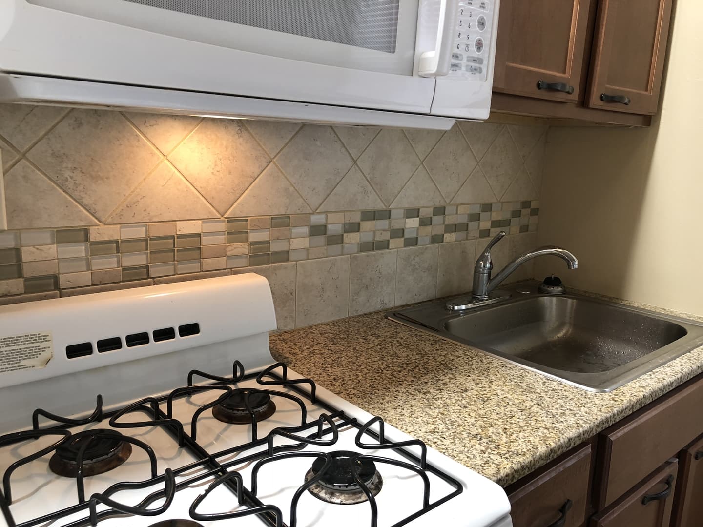 Cincinnati Apartment: 6082 Heis Terrace