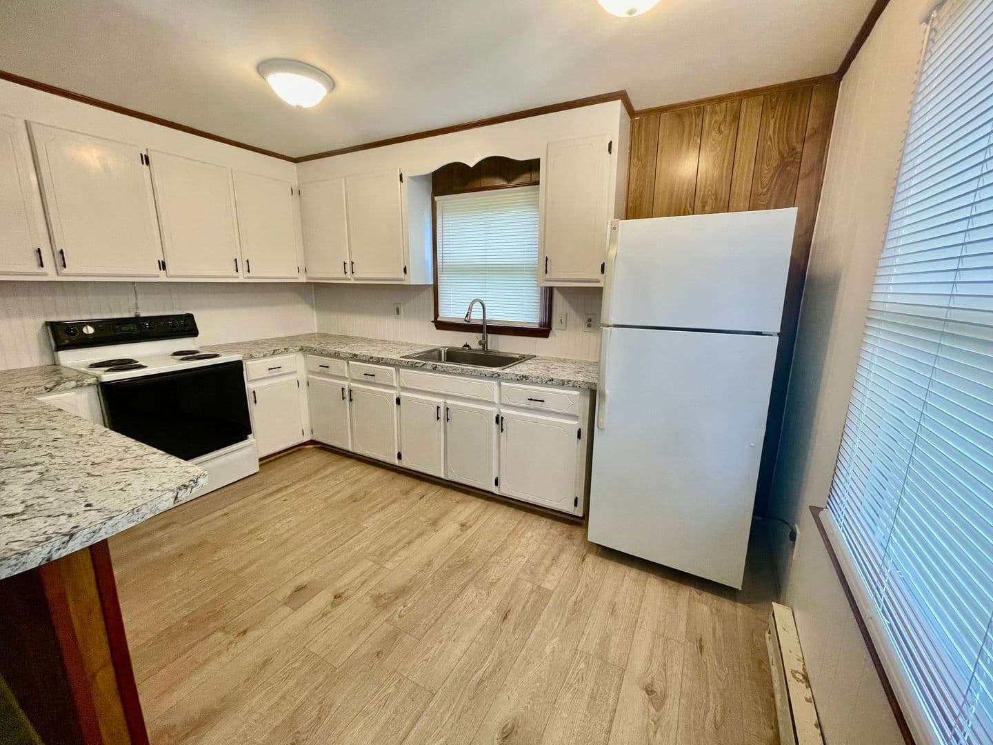 Dallas House: 201 East Webb Street