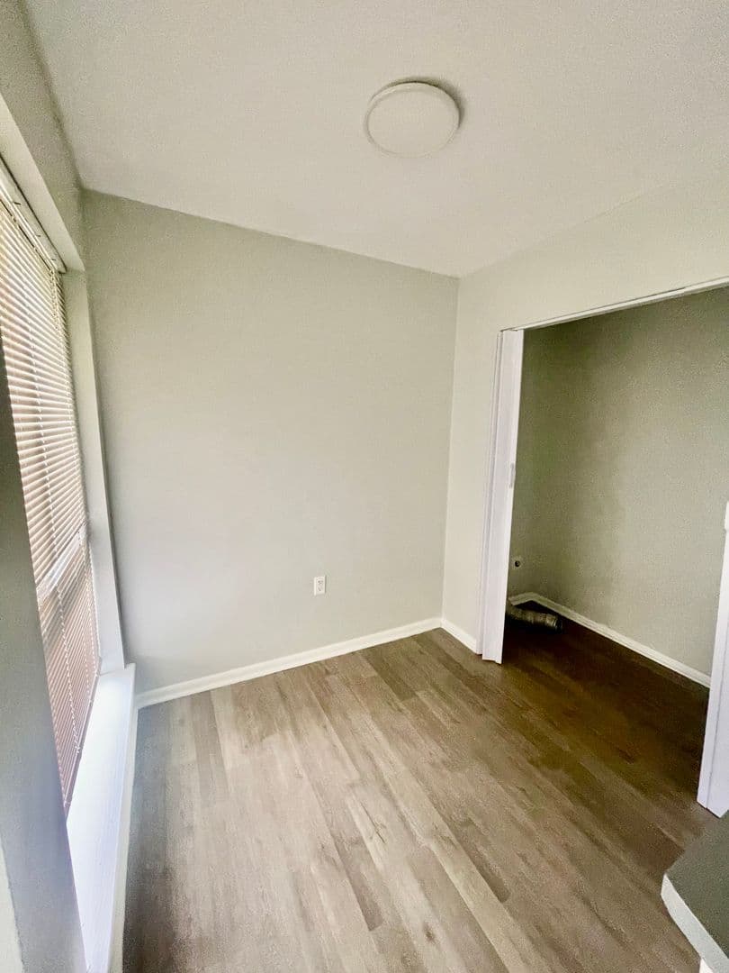 Charlotte Condo: 4816 Spring Lake Dr