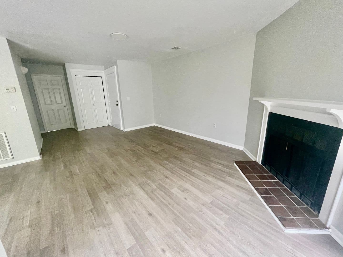 Charlotte Condo: 4816 Spring Lake Dr