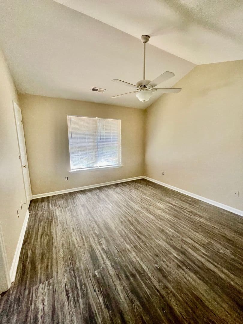 Charlotte House: 627 Mistral Way