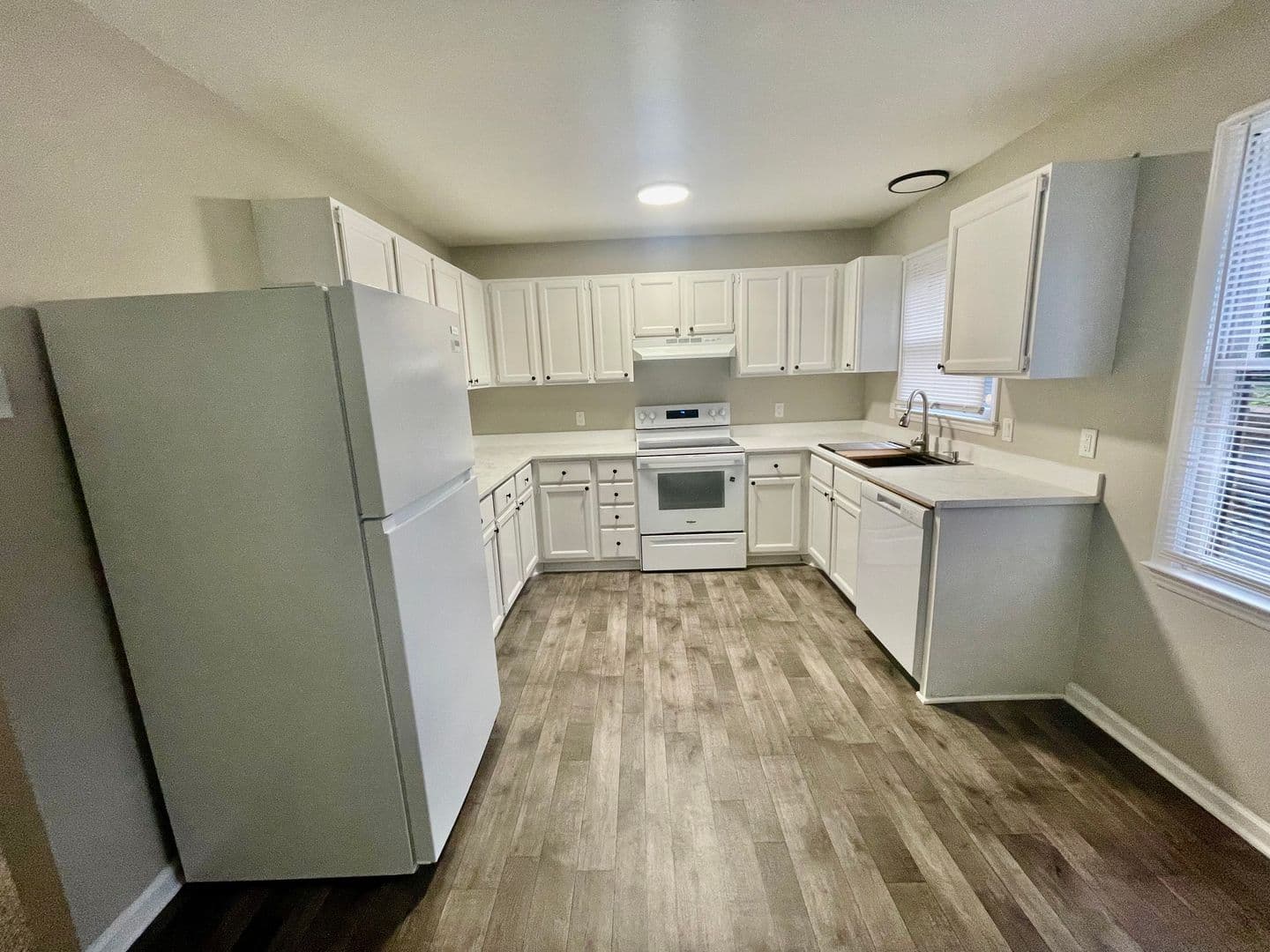 Statesville Townhome: 260 Kelly St