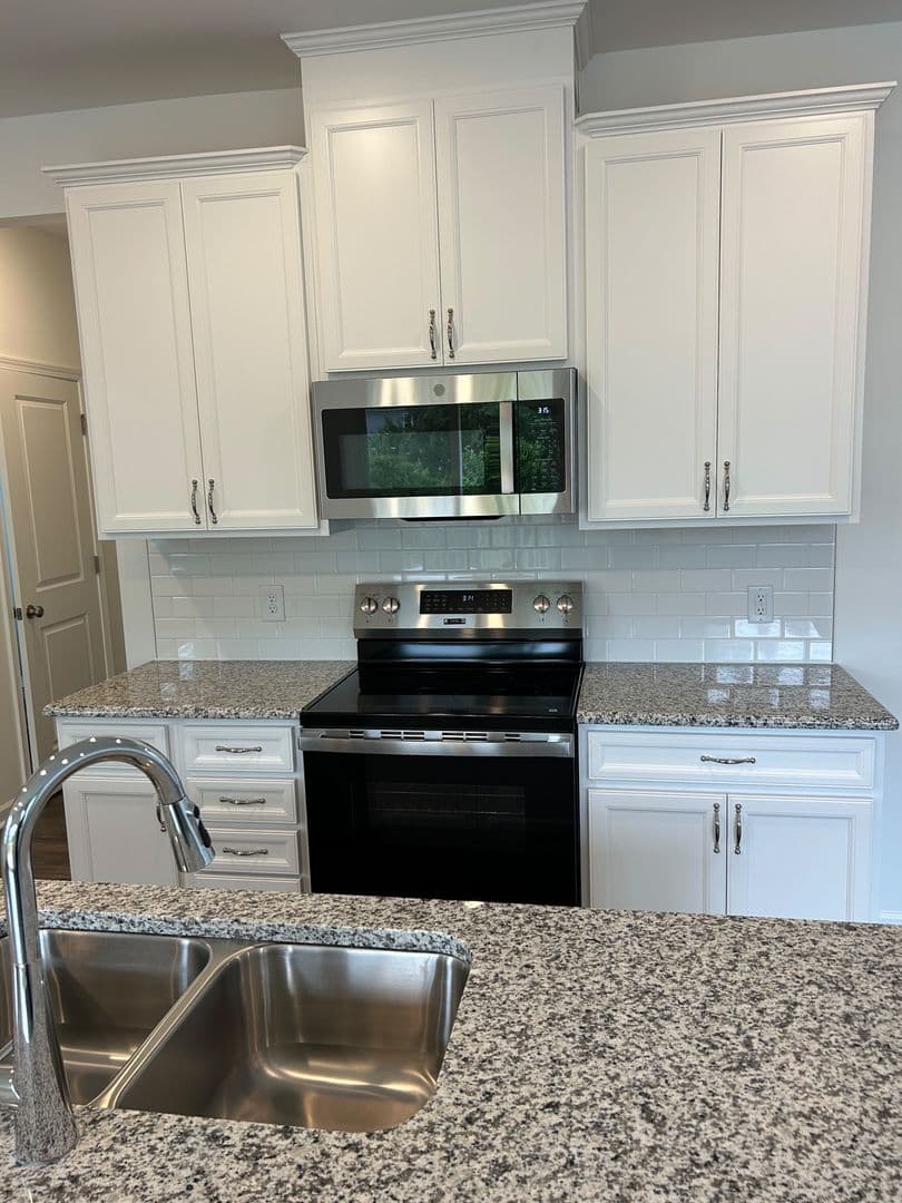 Charlotte House: 15208 Caspian Way