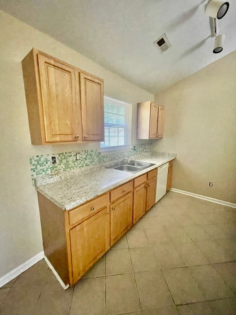 Charlotte House: 627 Mistral Way