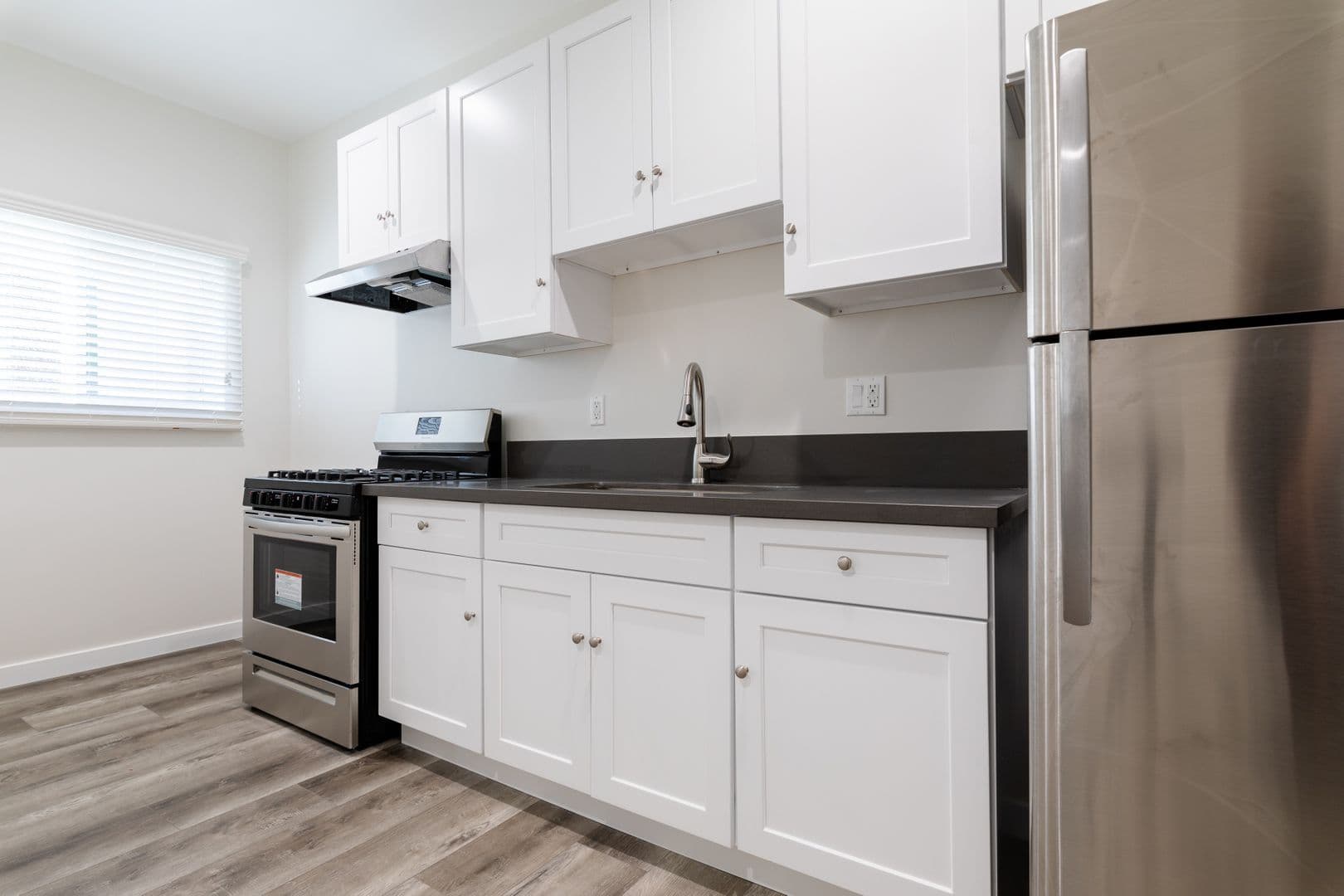 Los Angeles Apartment: 2025 E 4th Street