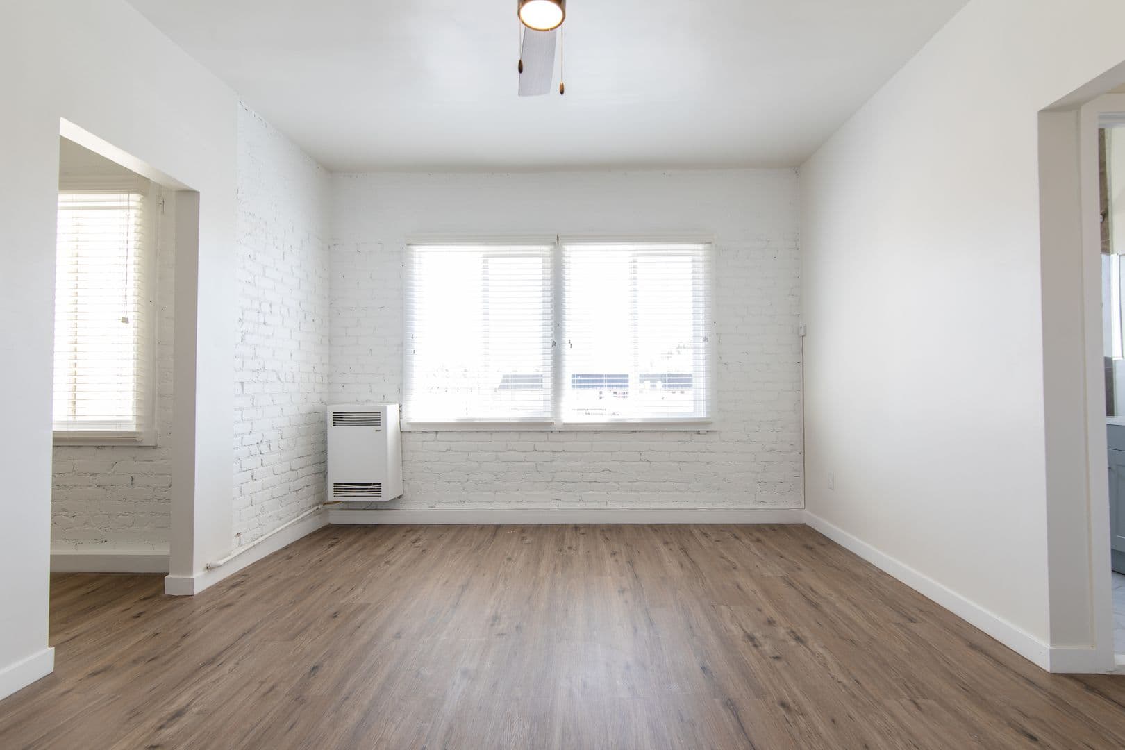 Los Angeles Apartment: 260 S Mariposa